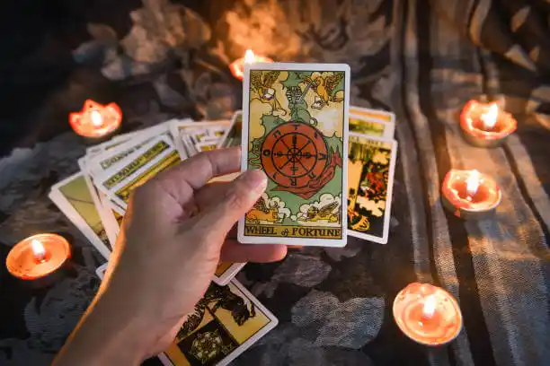 tarot cards Highland Lakes